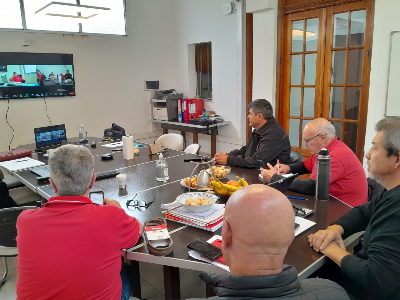 Reuni�n de Mesa Ejecutiva: Informes acad�micos y Avances de Proyectos