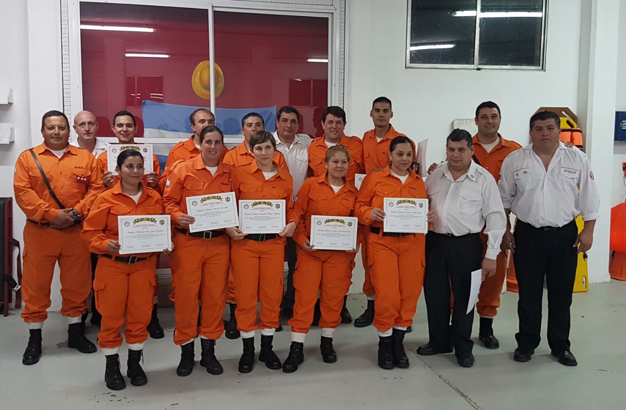 Escuela Regional N�10: Acto de Promoci�n de 2� Nivel