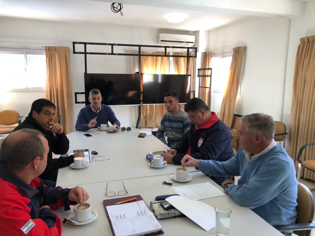 Autoridades Federativas se reunieron con el Director de Proteccin Civil