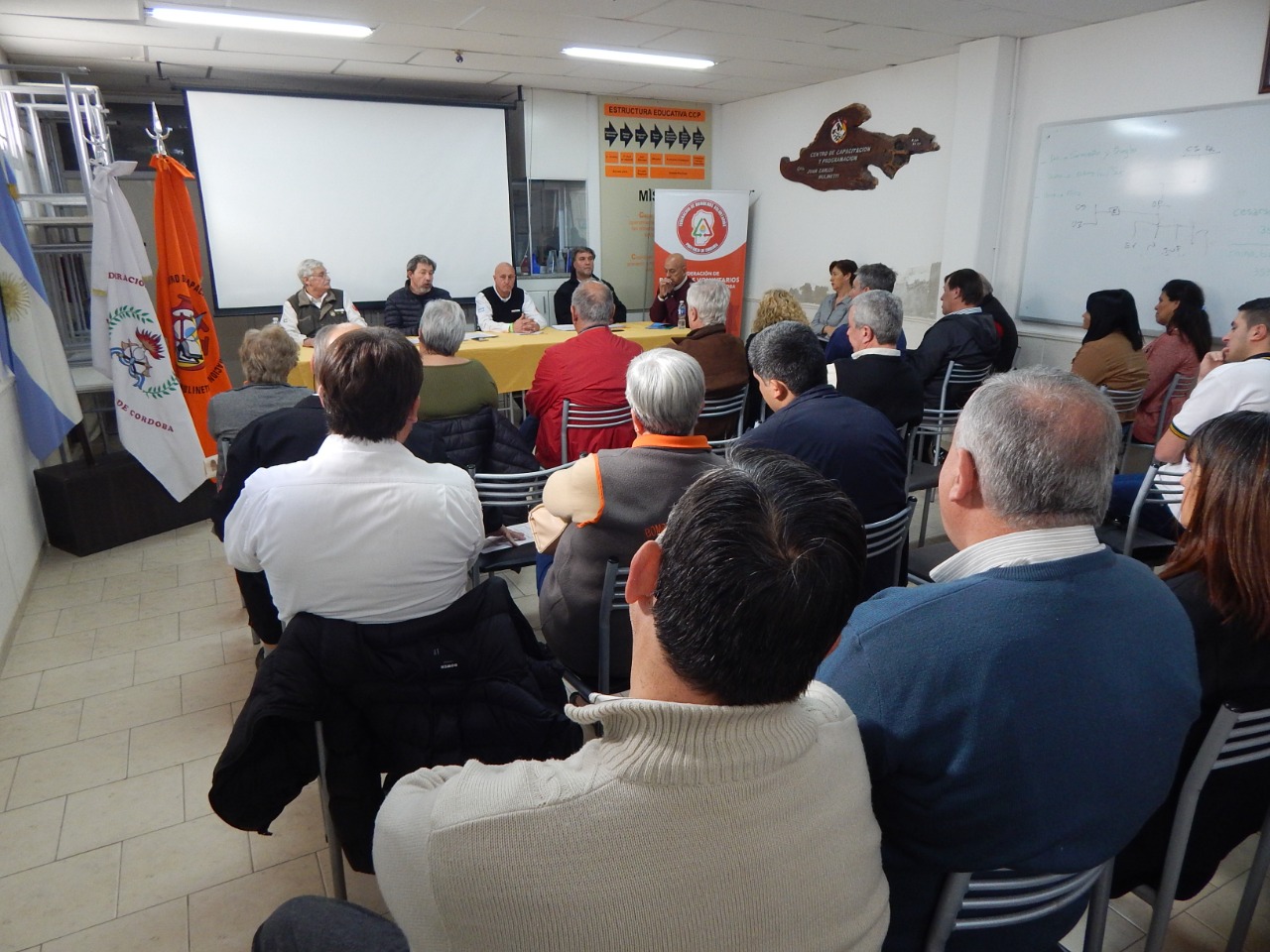 Asamblea General Ordinaria/ Extraordinaria - Reunin Mensual HCD