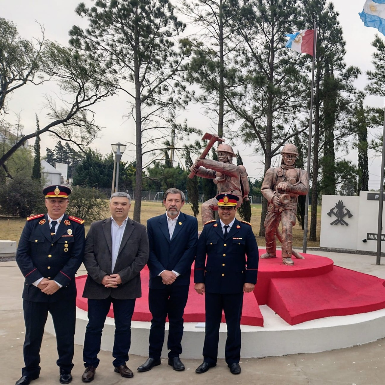 Asistimos al 40� Aniversario de Bomberos Voluntarios Adelia Mar�a