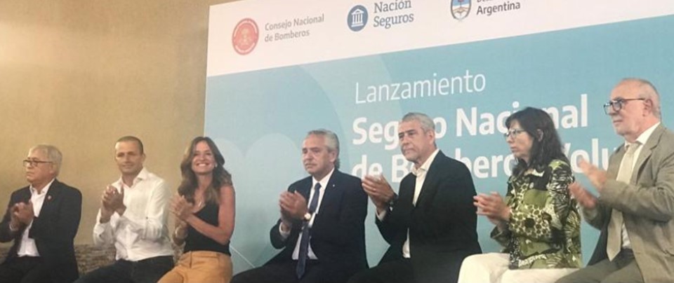 Se present oficialmente el Seguro Nacional de Bomberos Voluntarios