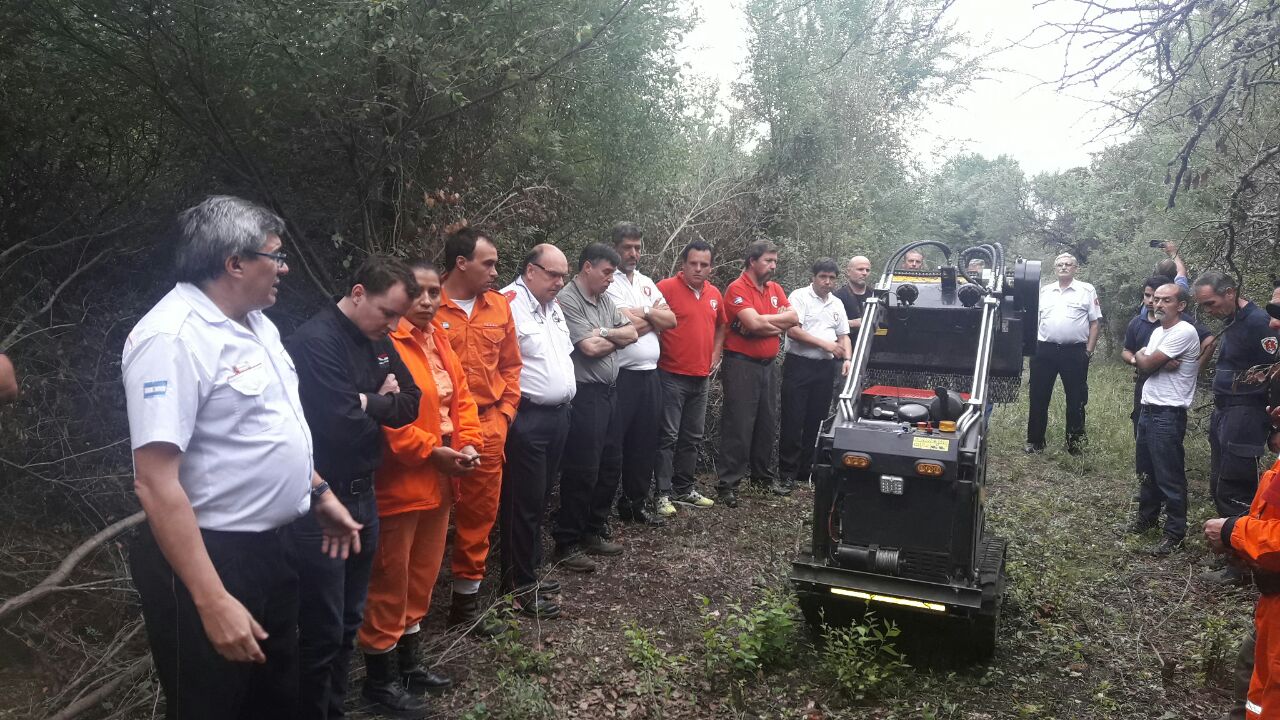 Representantes de Vallfirest y VF Dronster visitaron el predio Federativo