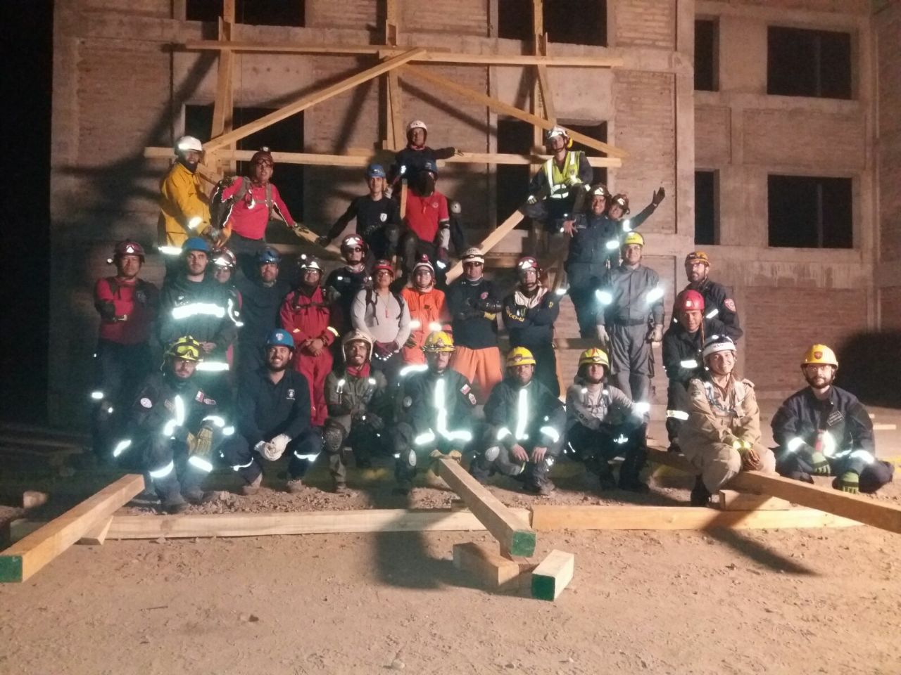 BREC-USAR en el Curso de Rescate Pesado y Estructuras Colapsadas
