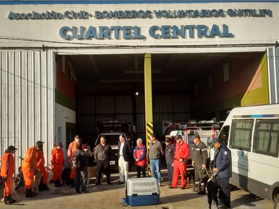 Cinco Binomios de K9 buscan persona desaparecida en Chaco