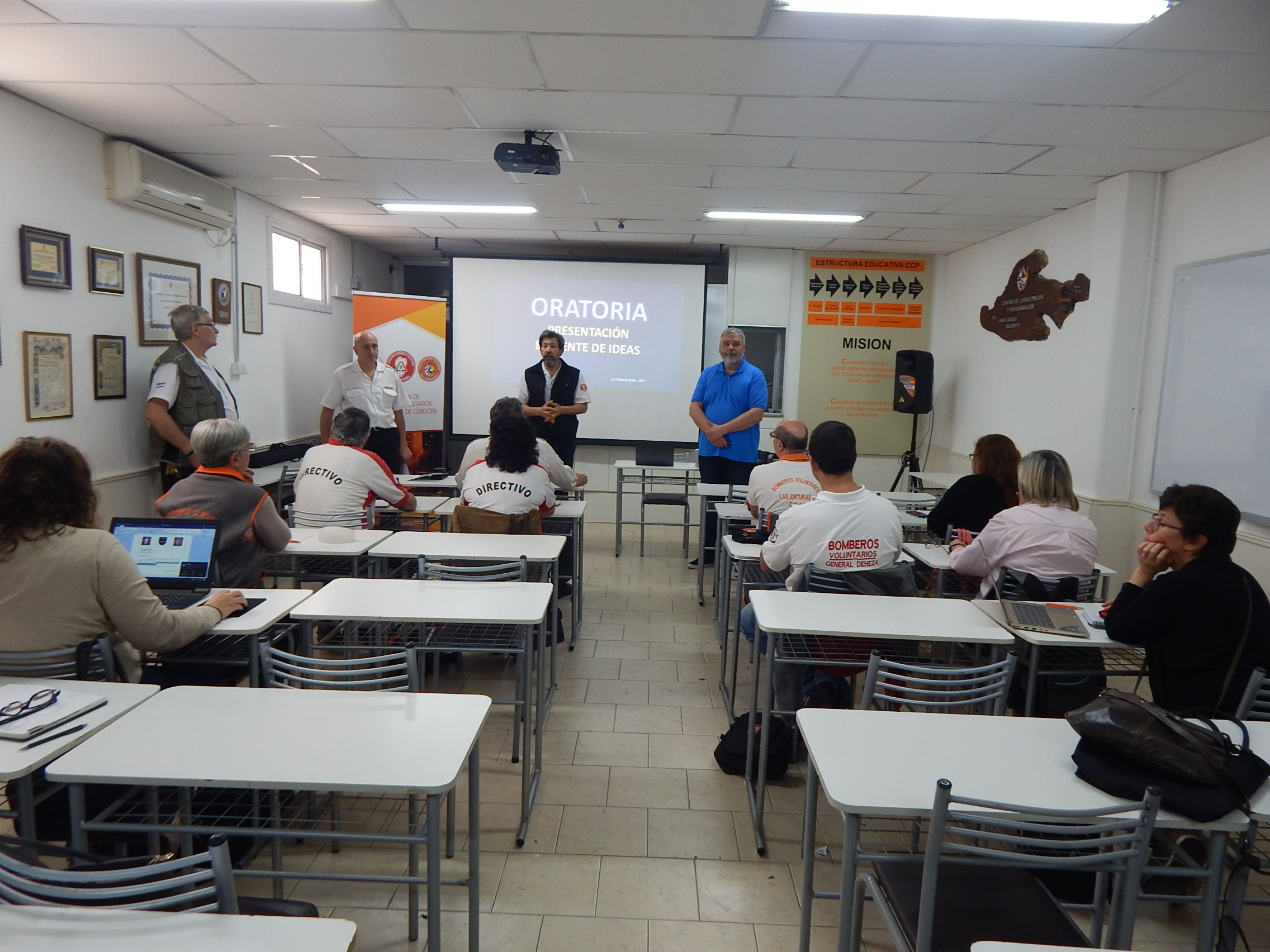 El 3� Nivel de la Carrera de Dirigentes curs� el M�dulo Oratoria