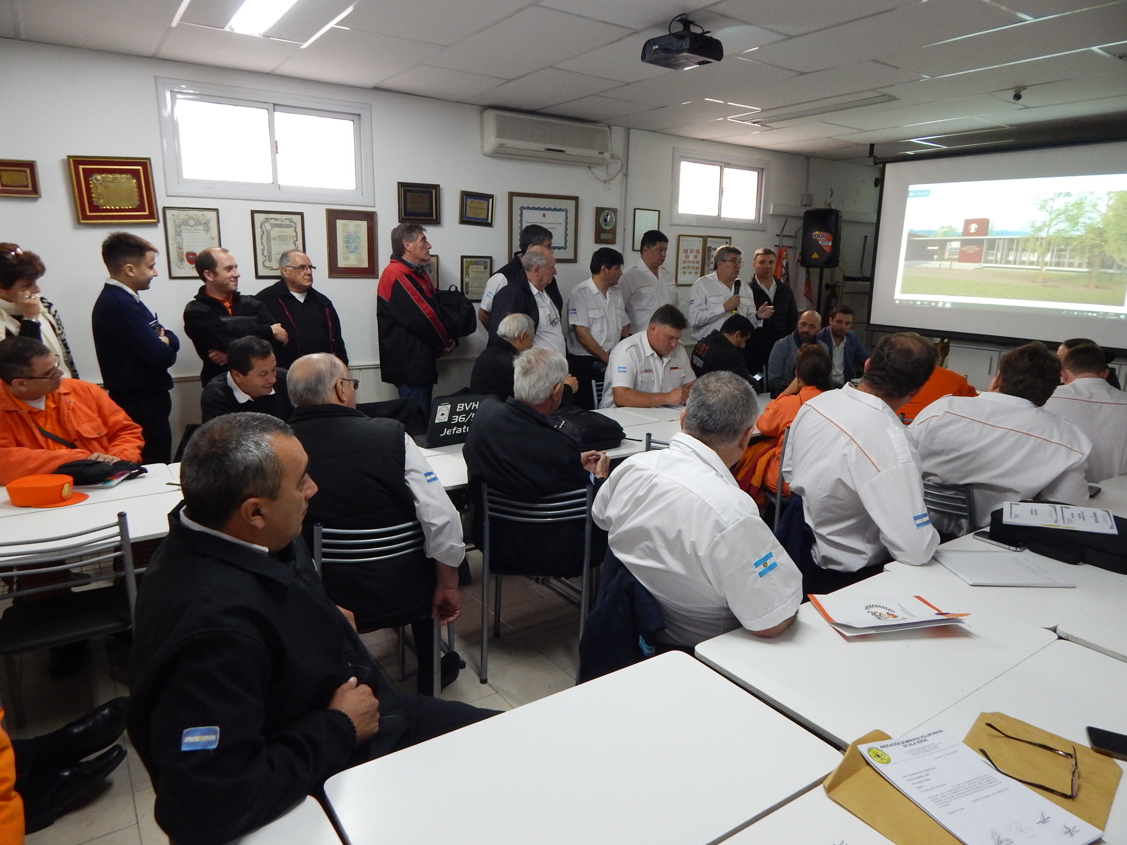 Reuniones de Comisi�n Directiva y del Centro de Capacitaci�n y Programaci�n