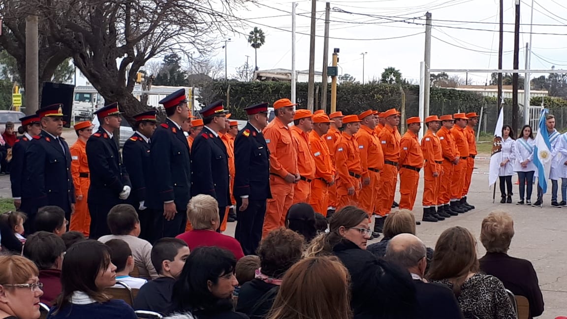 Bomberos Voluntarios de General Roca celebraron su 40� Aniversario