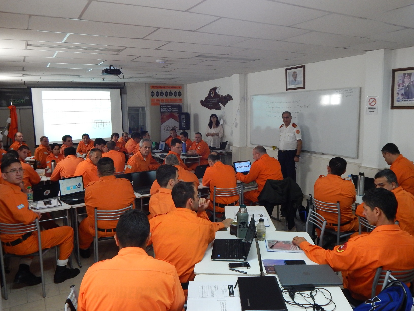 4� Nivel: La Educaci�n en el Campo de Bomberos Voluntarios