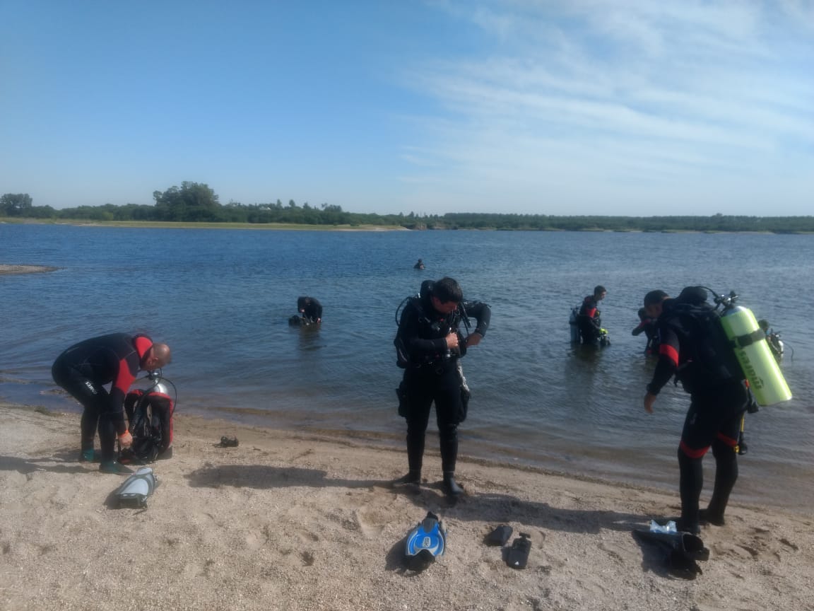 Escuela de Buceo FBVPC: Formaci�n 2� Estrella Buzo Bombero