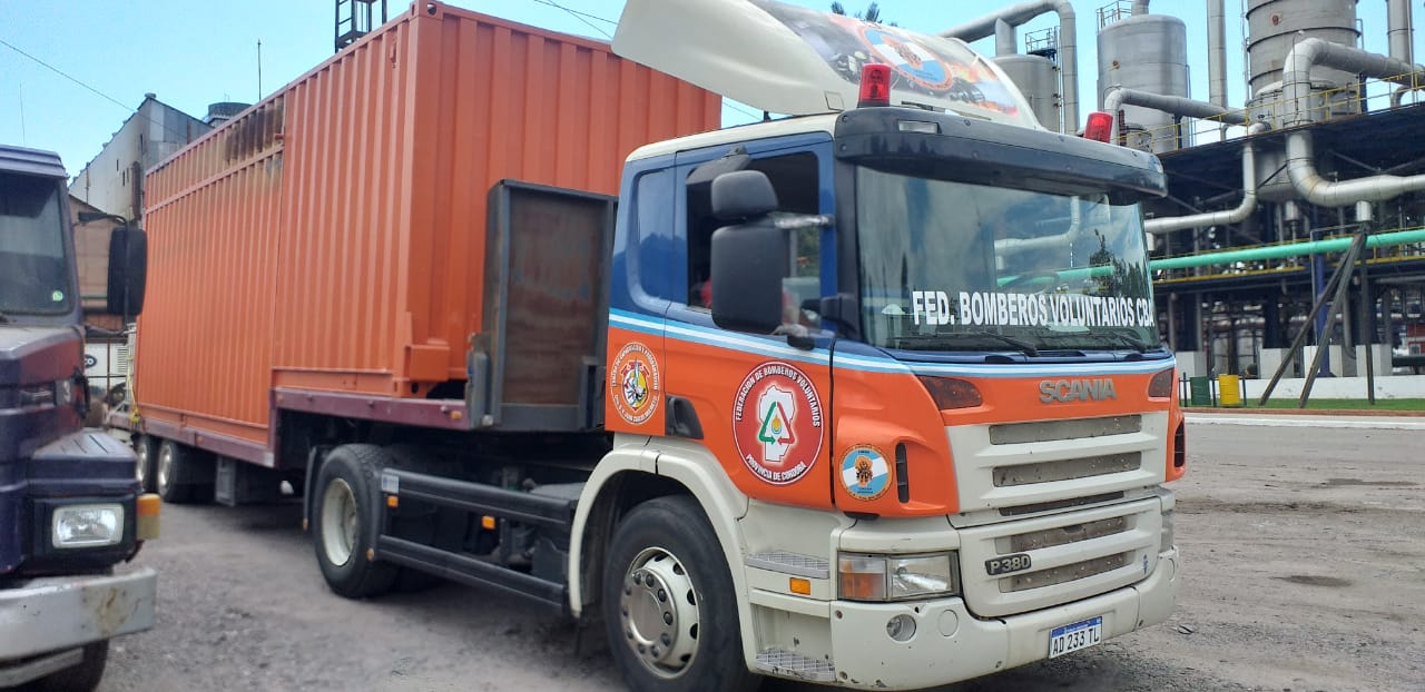 Nuestra Federaci�n transporta alcohol a granel para los Bomberos Voluntarios