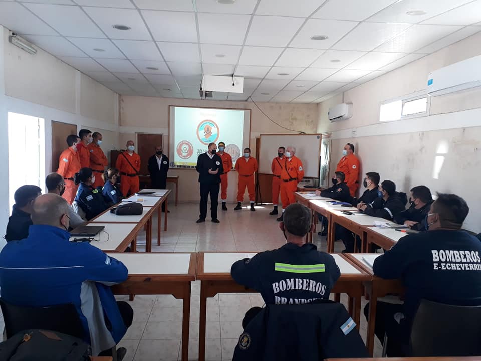 Curso de Brigadista Forestal a las Federaciones Bonaerense y Santafesina