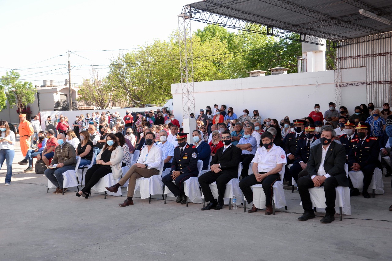 Nuestra Federaci�n en los 40 A�os de Bomberos Voluntarios General Deheza