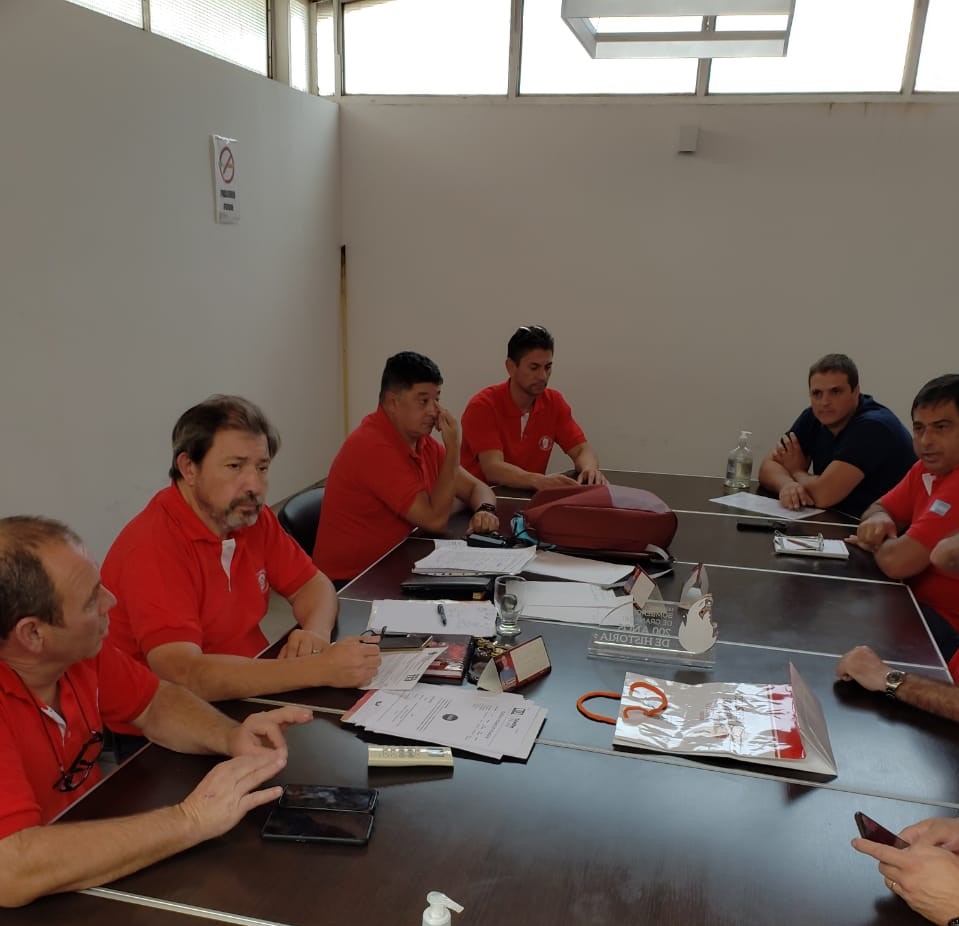 Autoridades Federativas recibieron a los Instructores capacitados en Espa�a