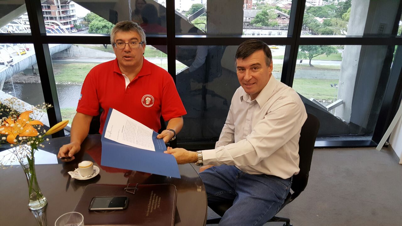 El Presidente Ternavasio firm� el Comodato para la nueva Sede  Federativa