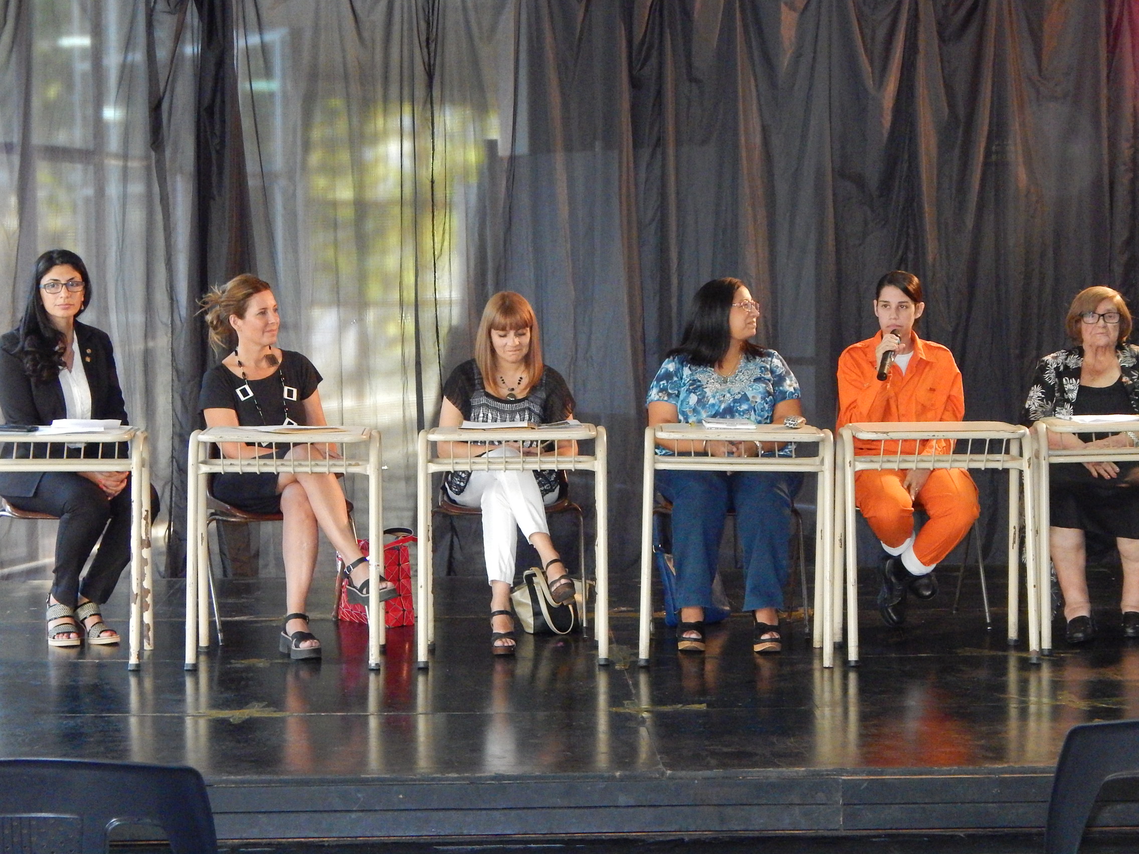 La FBVPC en el evento del Centro Cultural General Paz por el D�a de la Mujer