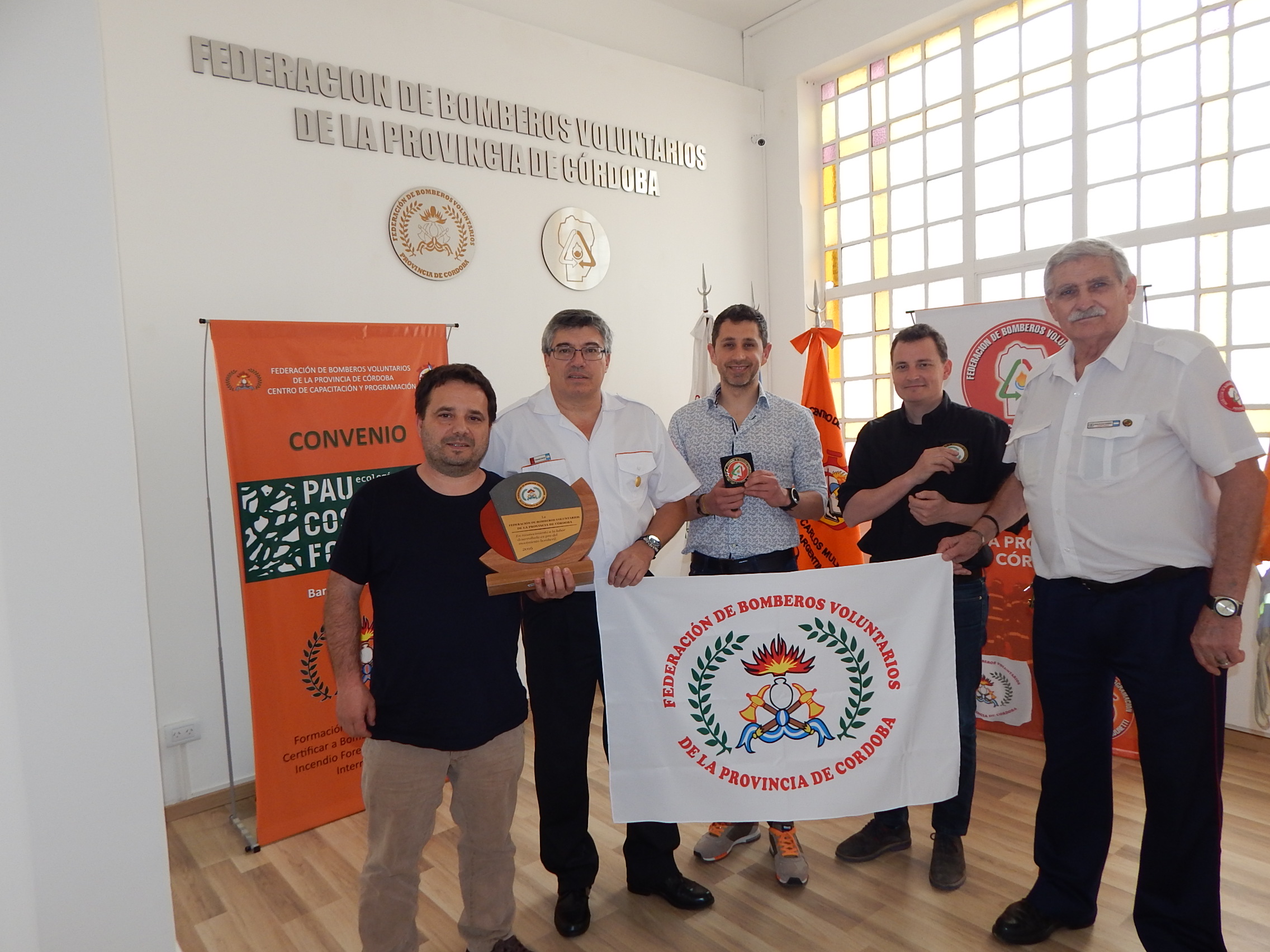 Reconocimiento a las Autoridades de Pau Costa